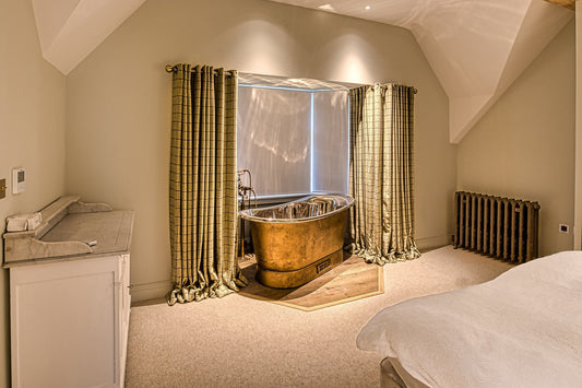 How to Source High-Quality Custom Curtains for Your Business?