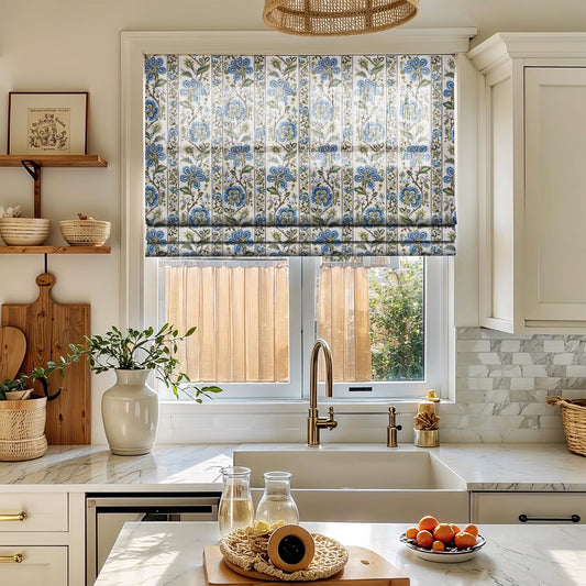 100%リネンプリントのプレーンフォールドローマンシェード